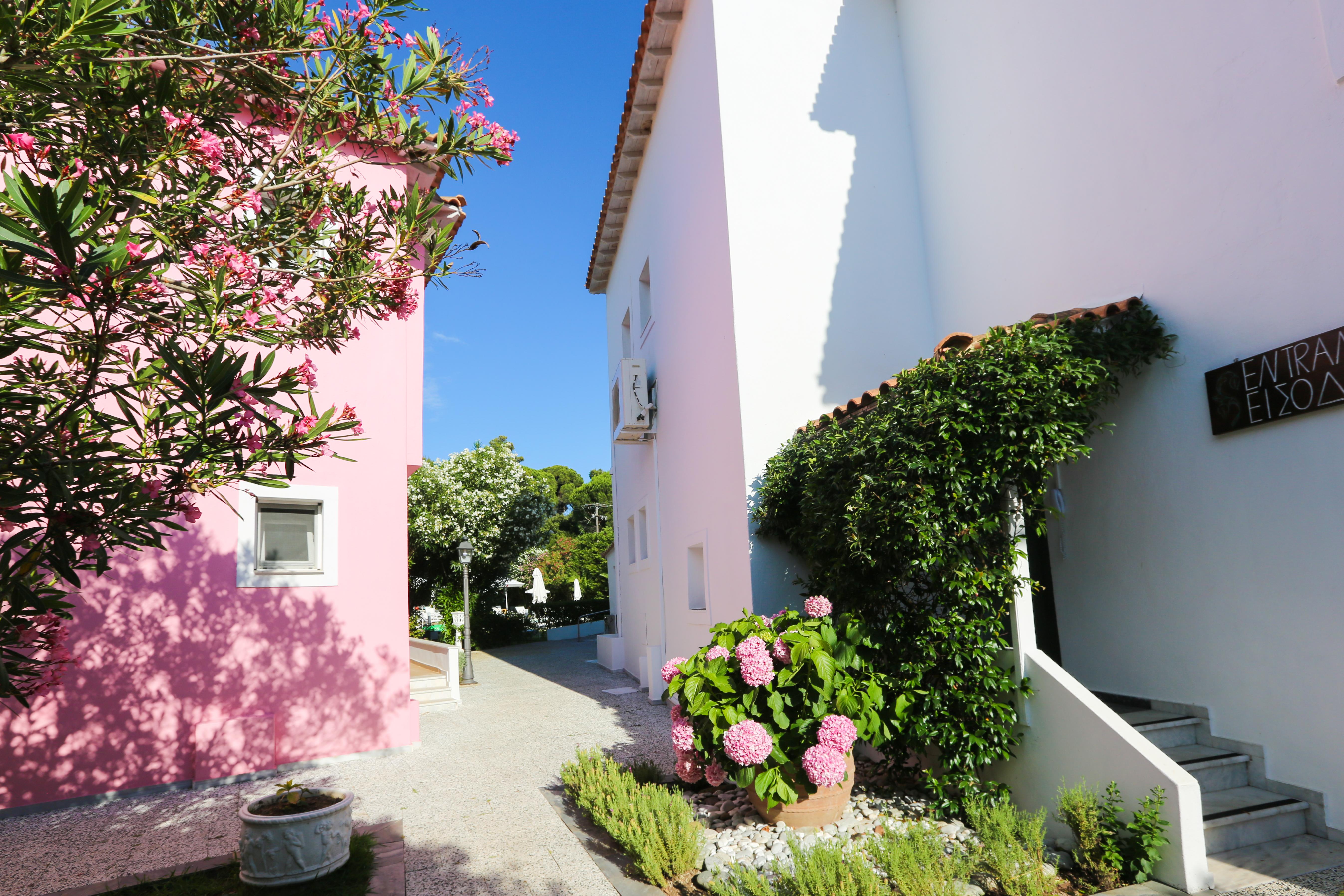 Mandraki Village Boutique Hotel Koukounaries Eksteriør billede